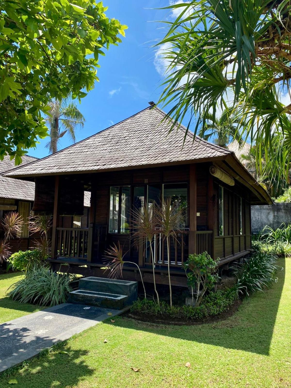 Balangan Surf Hotel 3*
