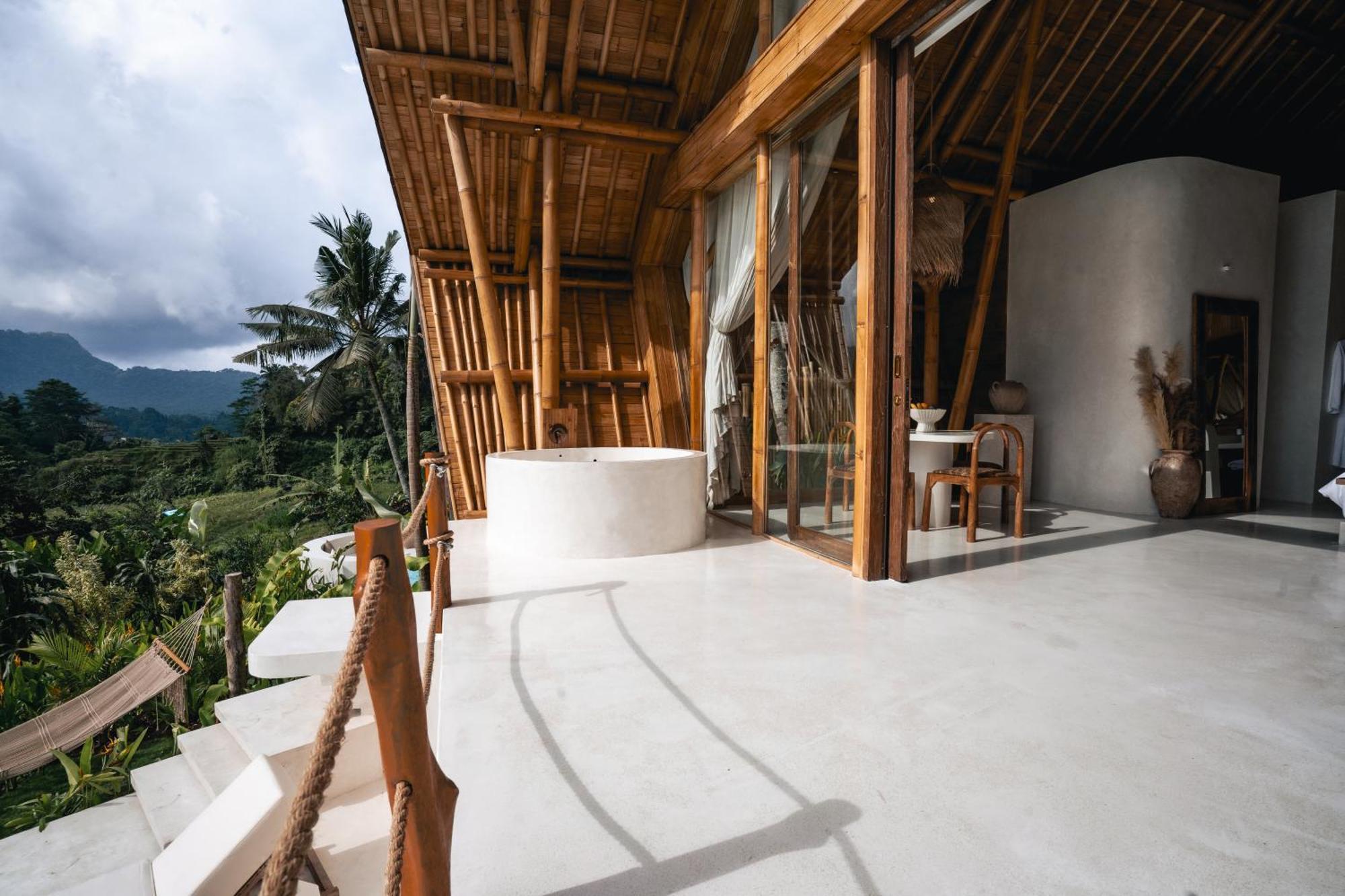 Numa Bali