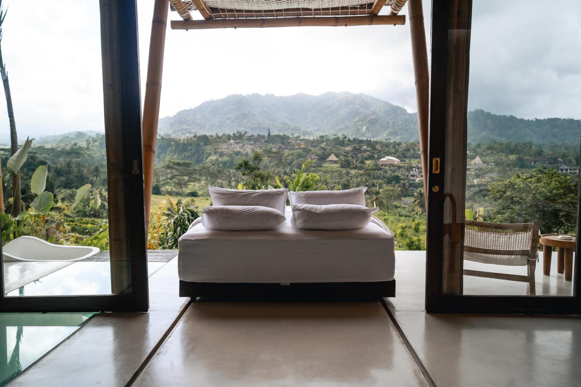 Numa Bali *