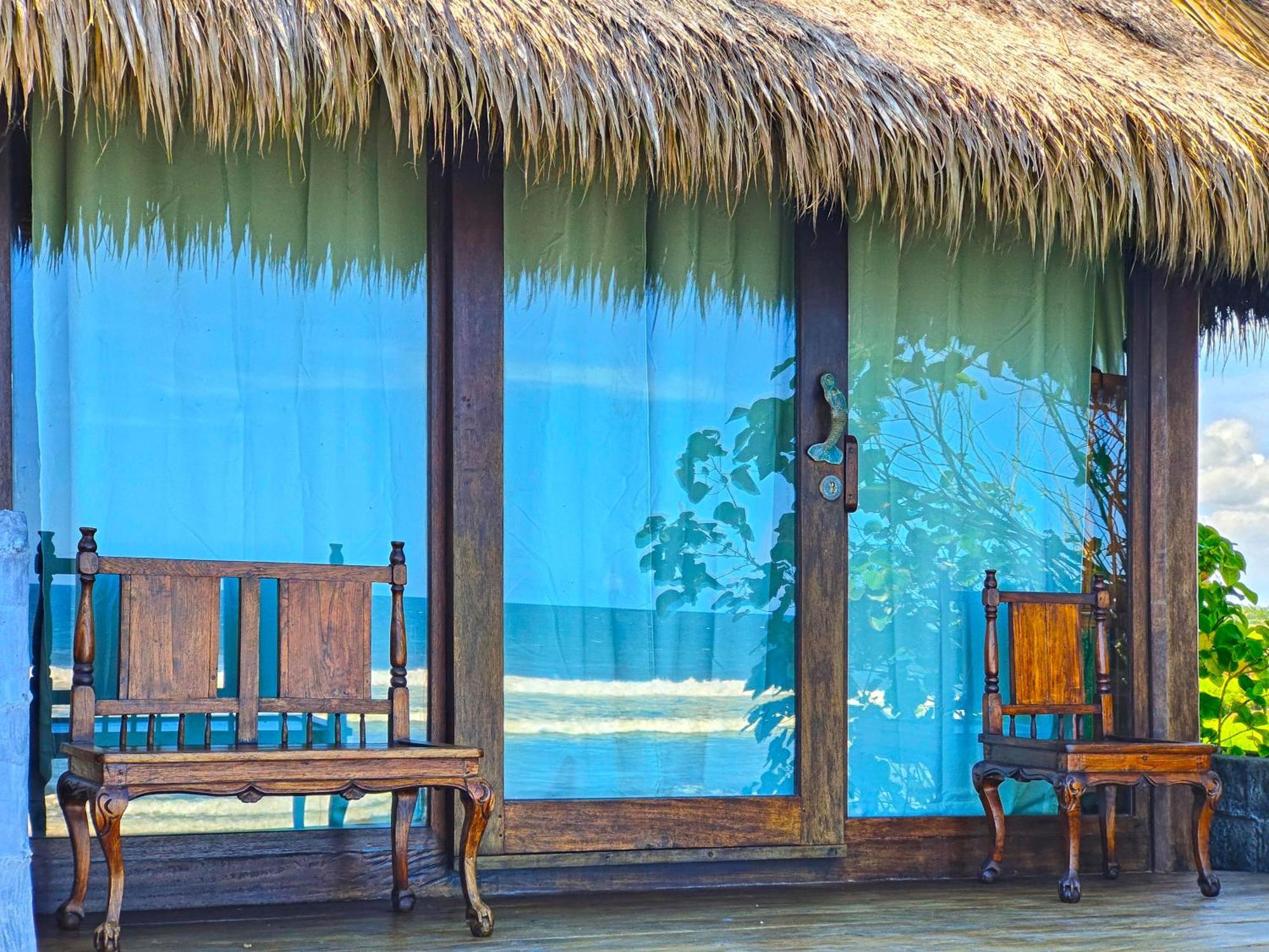 Beachfront Nixie And The Sea Tabanan (Bali)