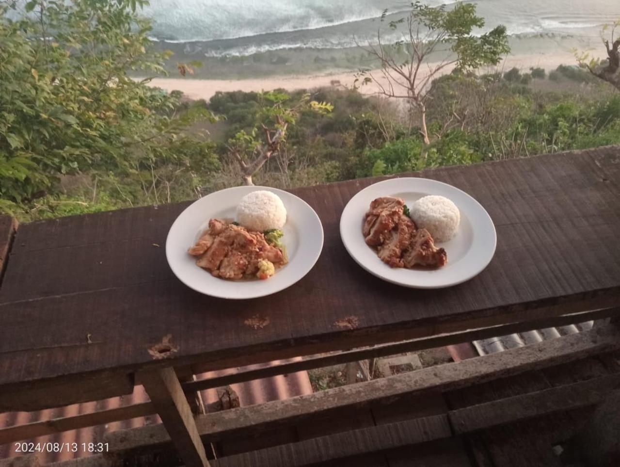 Nunggalan Octopus 1 Guest house *
