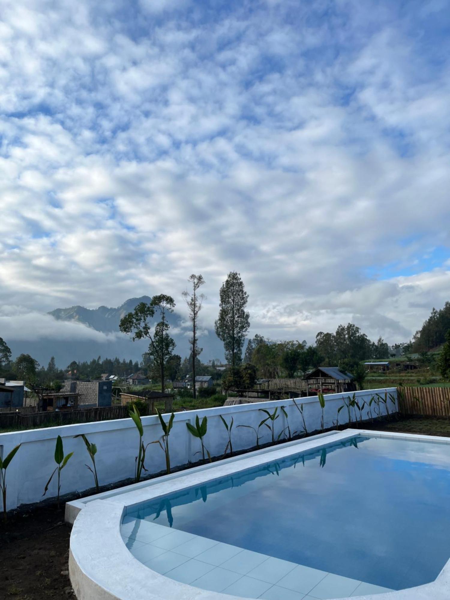Tempat Tidur & Sarapan Volcano Garden *