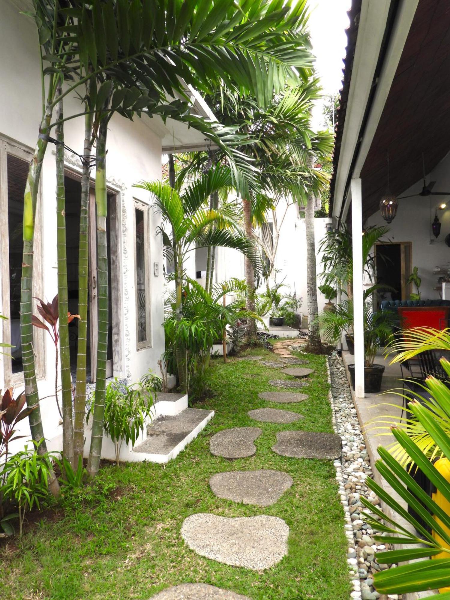 Surga Homestay Resort *