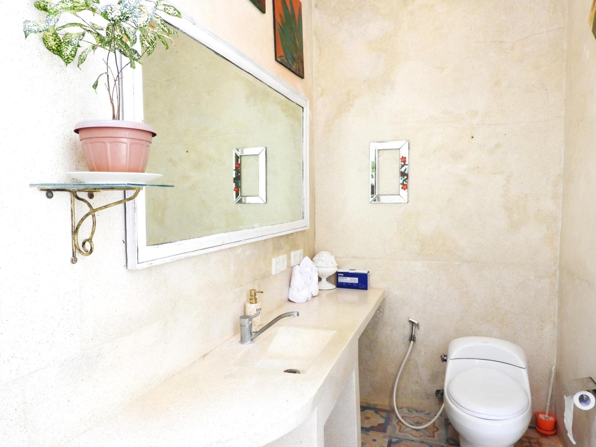 Surga Homestay * Jimbaran (Bali)