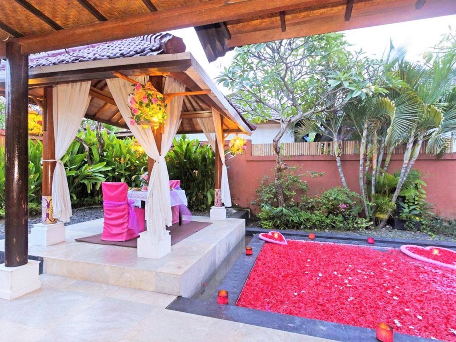 Villa Romantic Private Kuta Bali