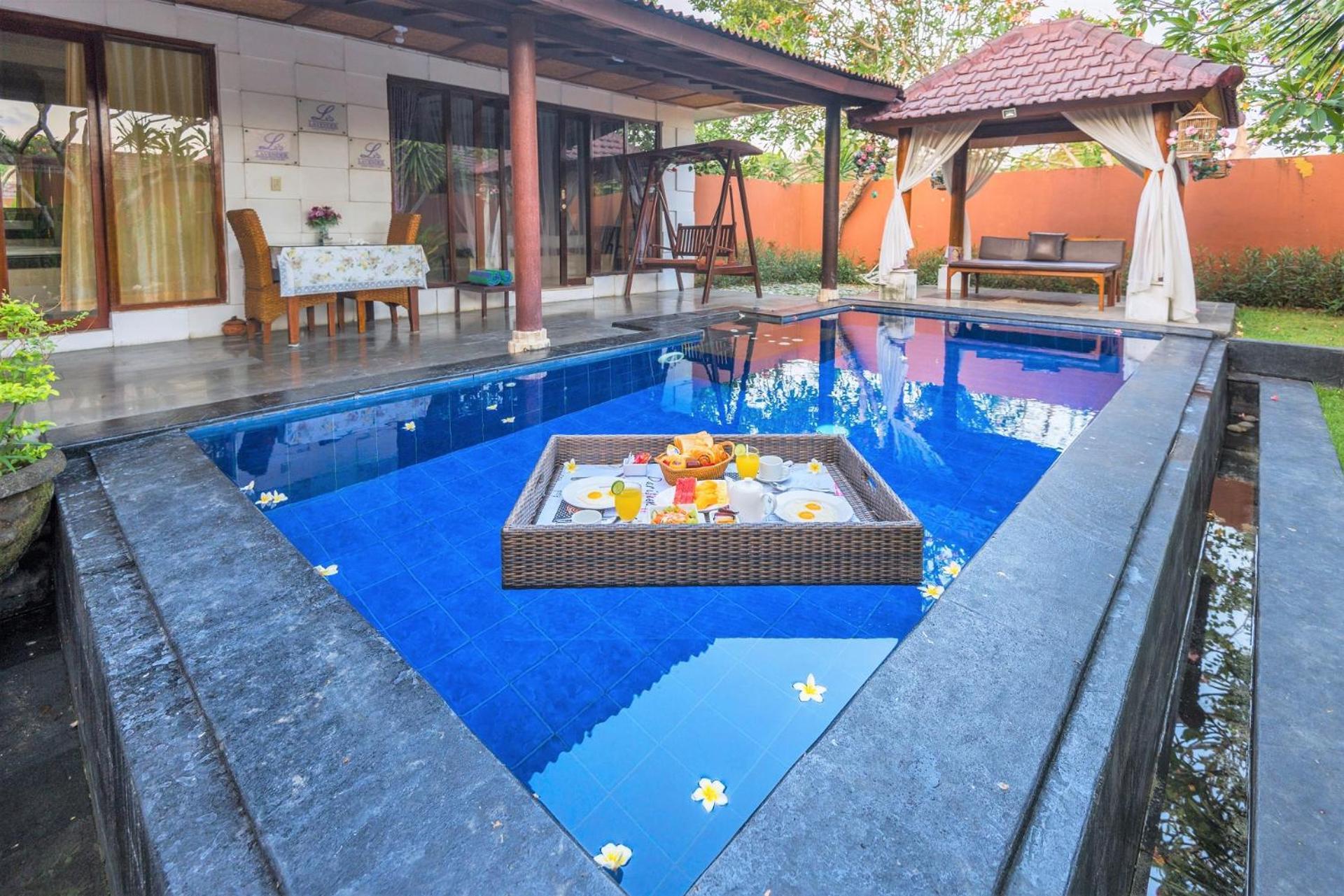 Villa Romantic Private Kuta Bali