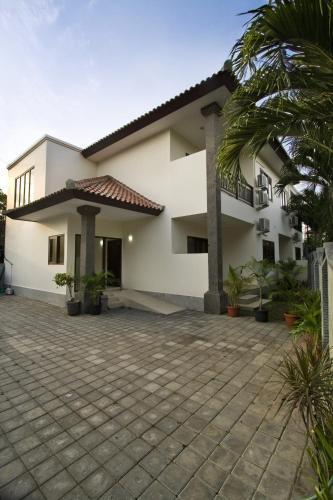 Bali Paradise 2* Sanur (Bali)