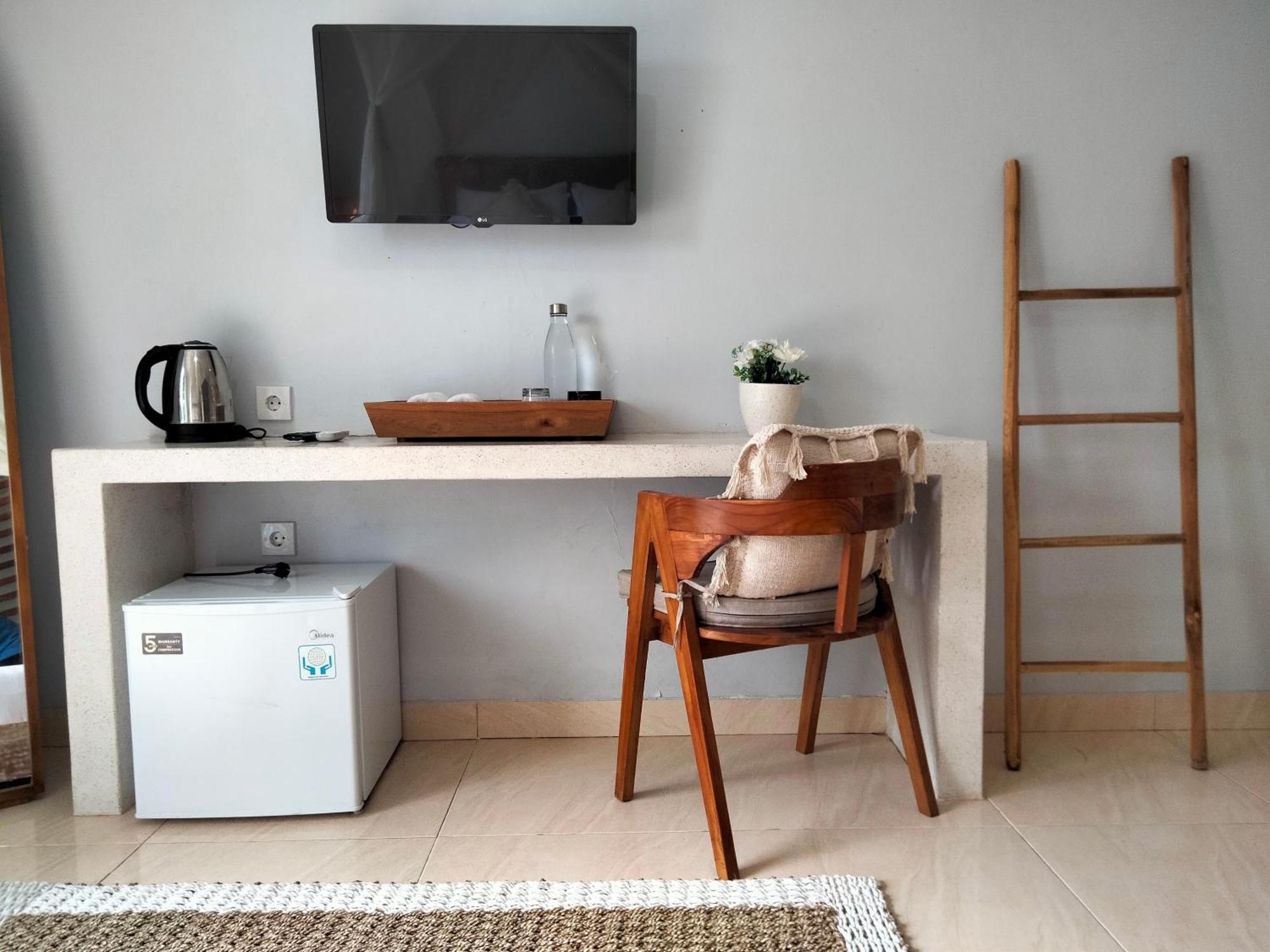 Gatsby Hotel Hostel Homestay Uluwatu (Bali)