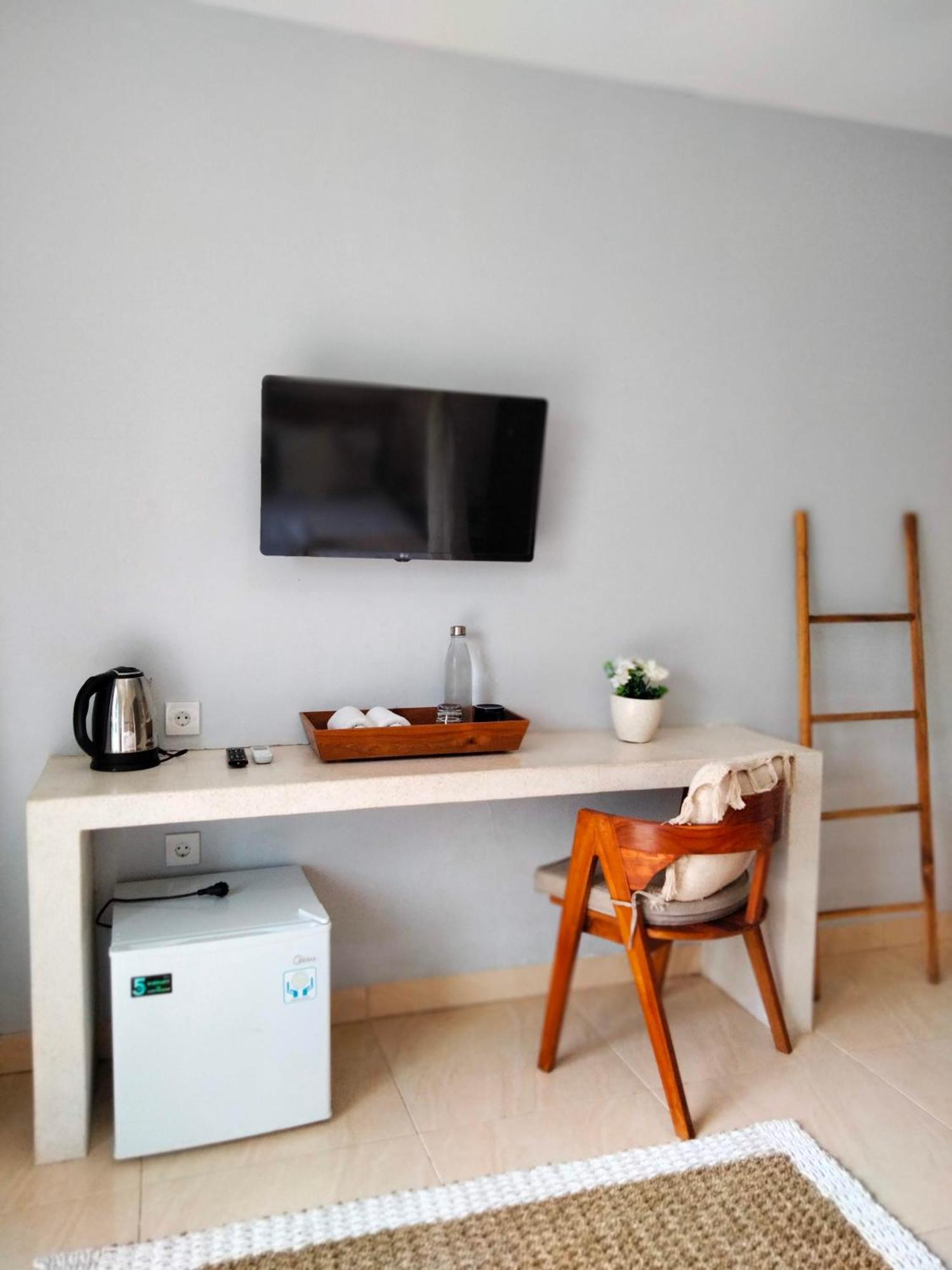 Gatsby Hotel Hostel Homestay Uluwatu (Bali)