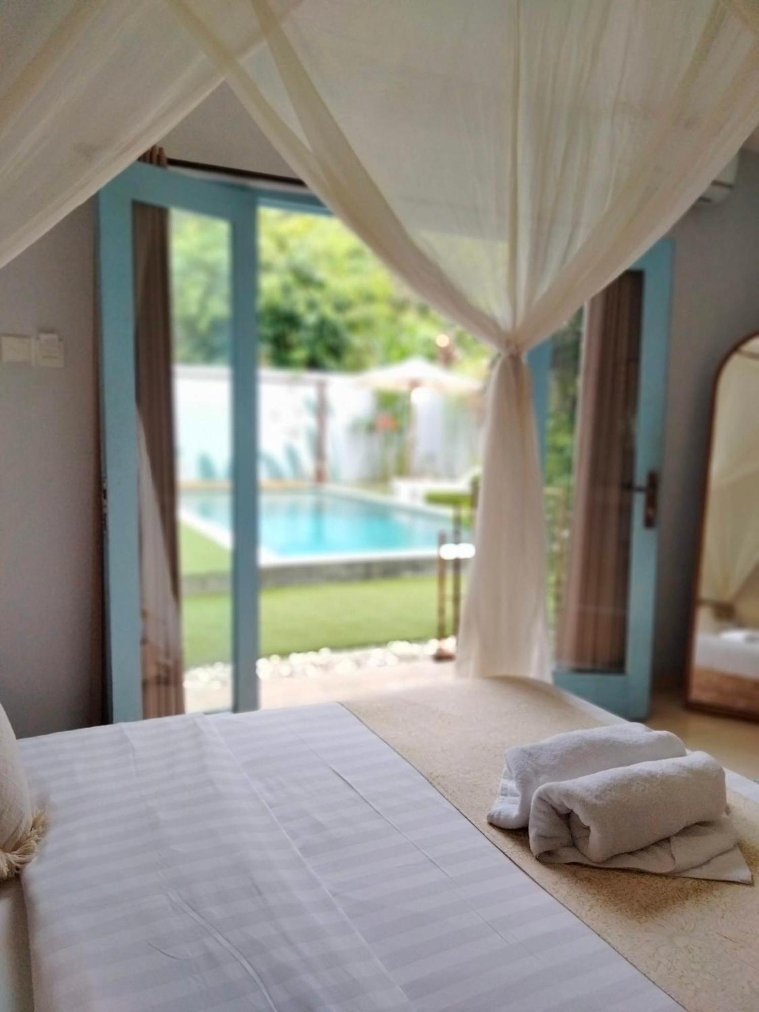 Gatsby Hotel Hostel * Uluwatu (Bali)