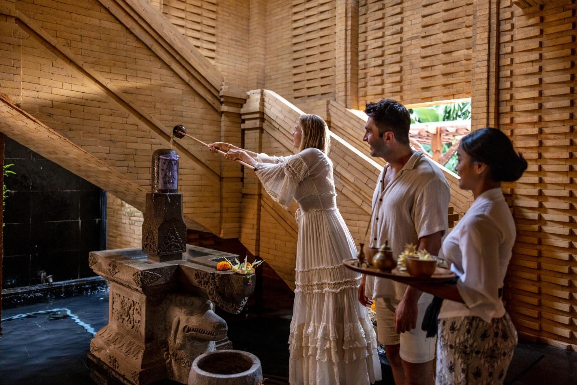 Resort Sanna A Pramana Experience