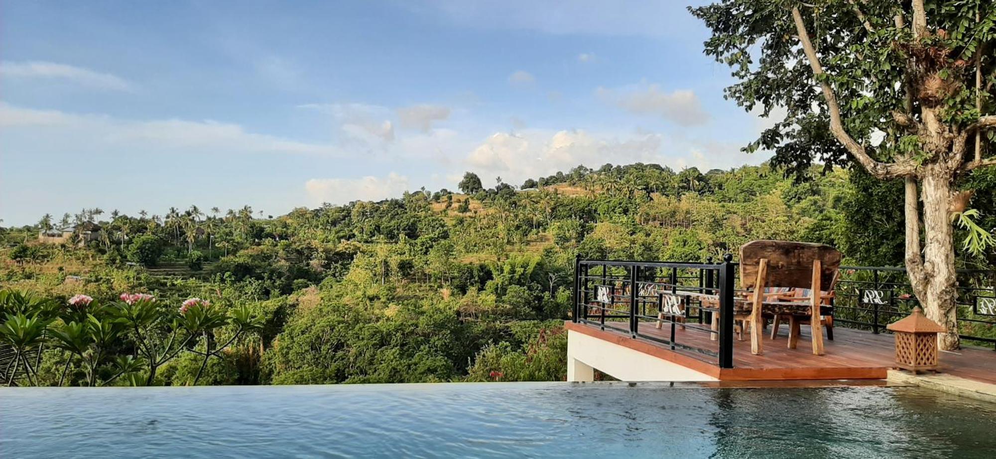 Liri - Ocean, Hills, Valley View Villa *