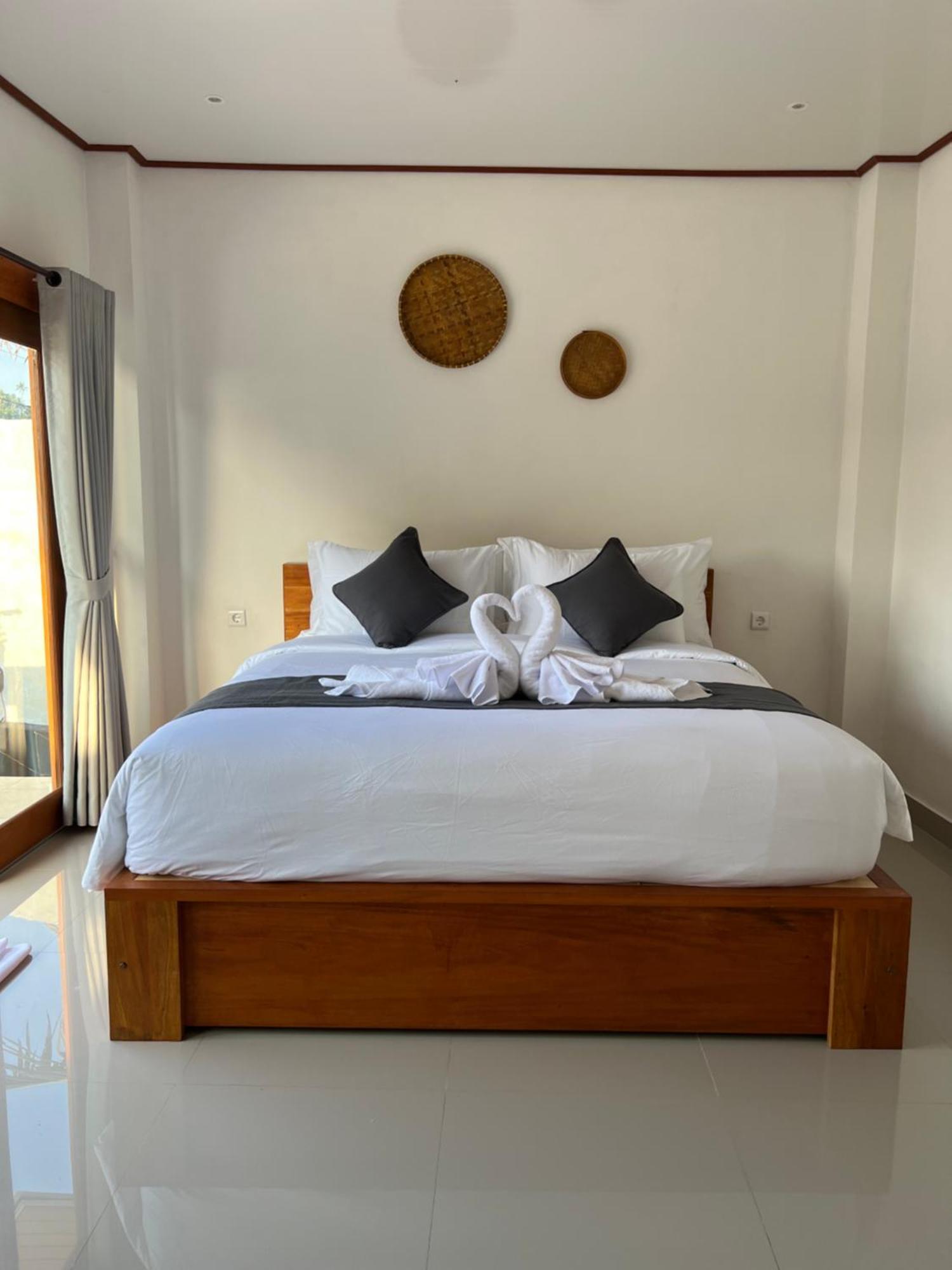 Bisbis House Iseh Village Guest house Selat