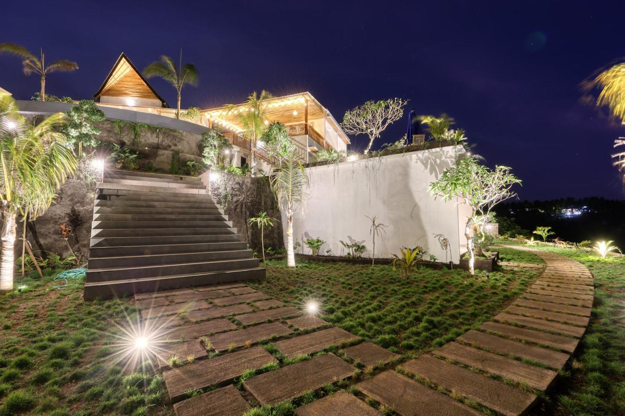 Bed & Breakfast Kelingking Parama Batumadeg