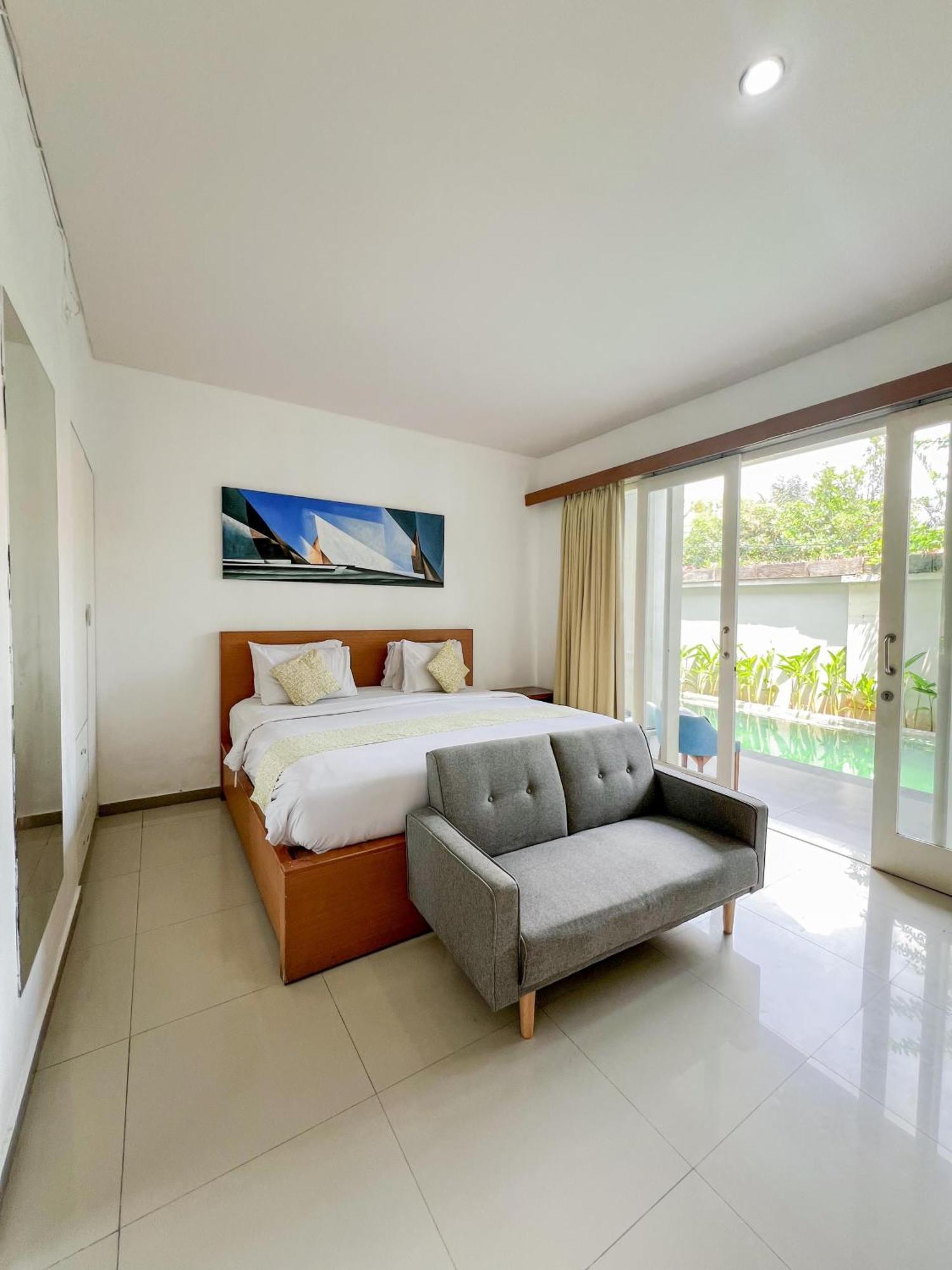 Guest house Apple Kerobokan (Bali)