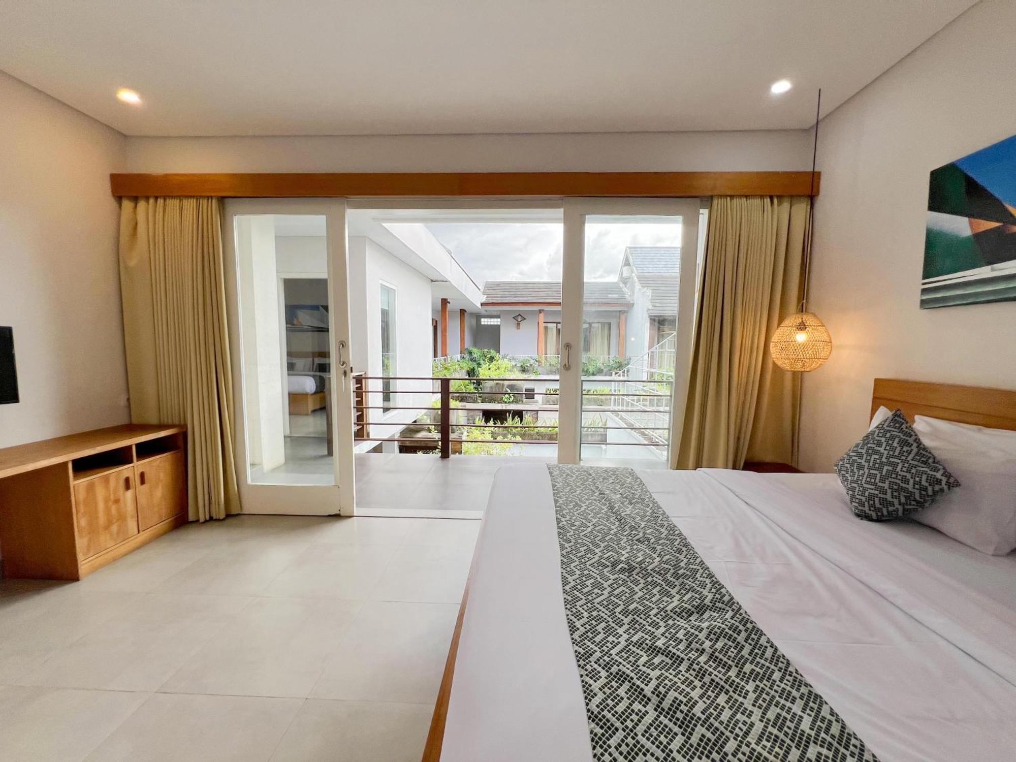 Holiday park Apple & Seminyak (Bali)