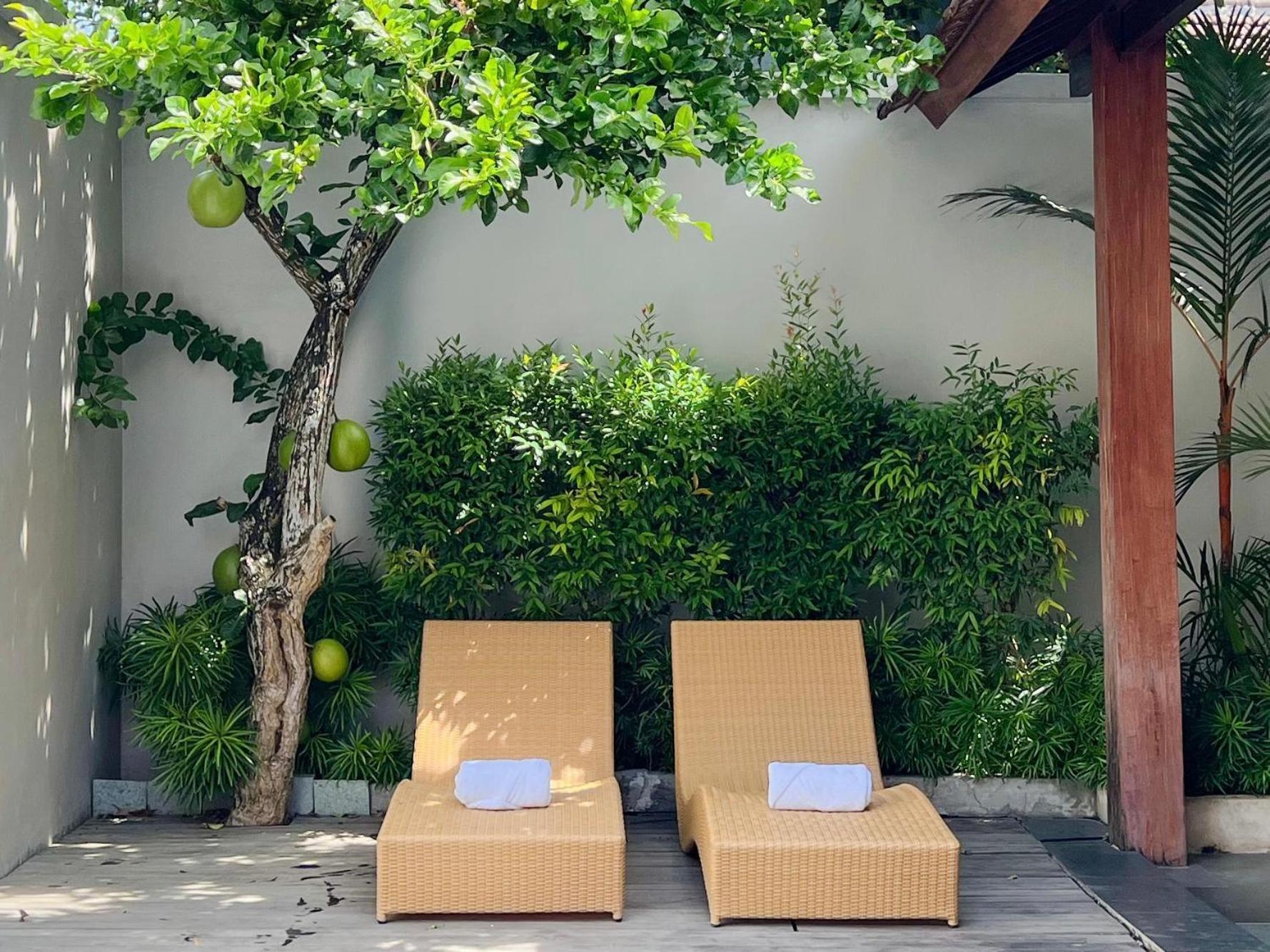 Apple & Holiday park 4*
