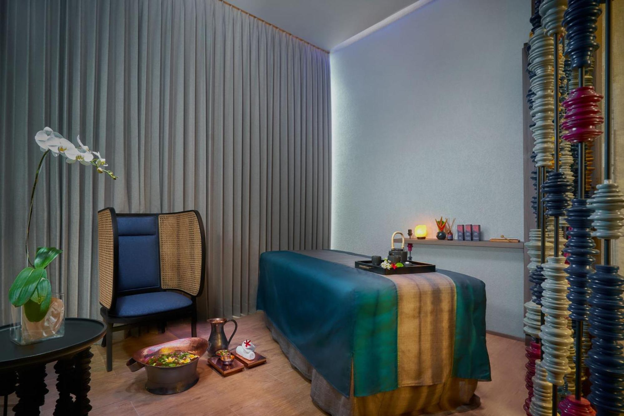 Hotel Renaissance Bali Nusa Dua 5*