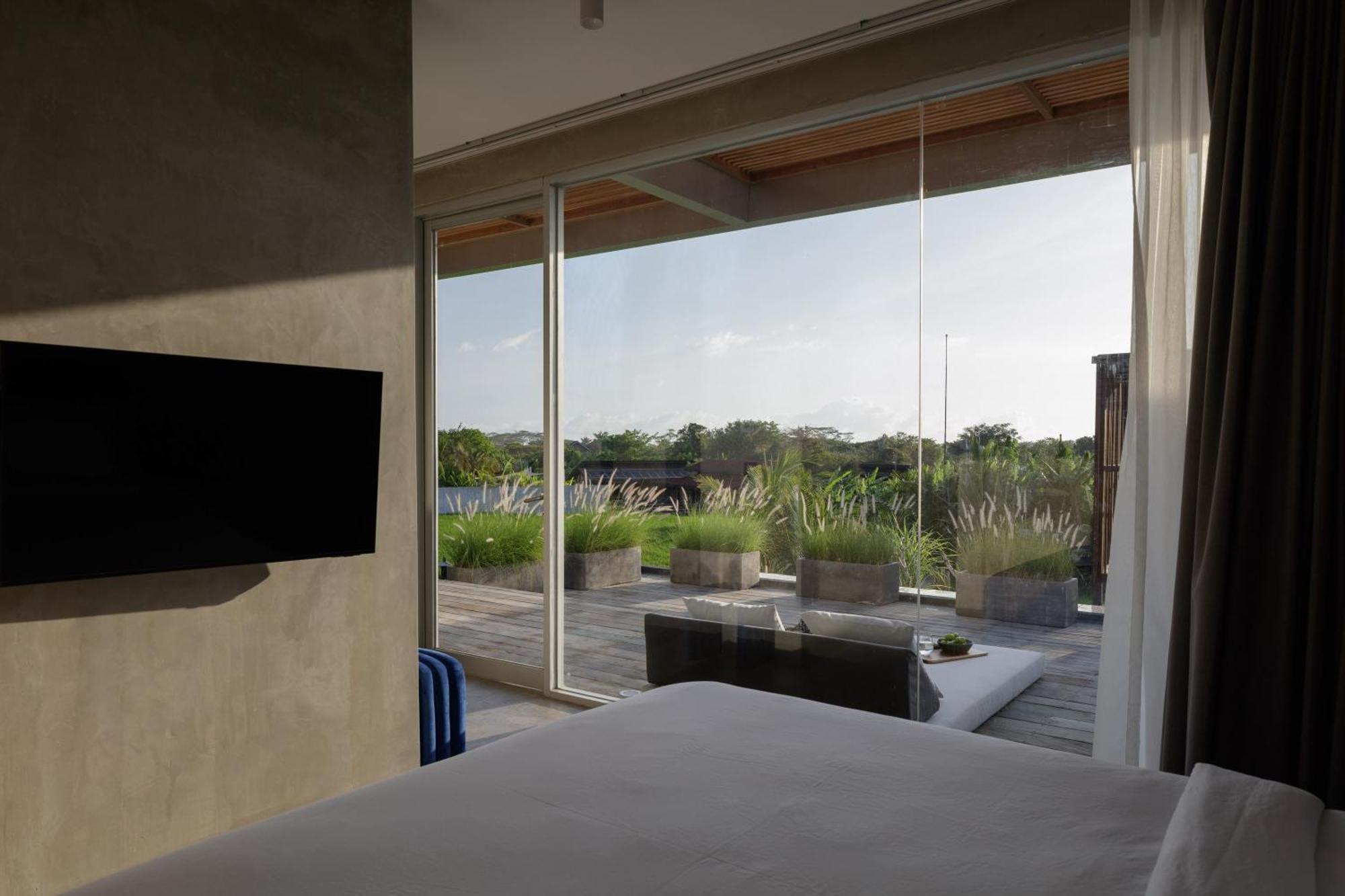Unit Space Village 4* Canggu (Bali)