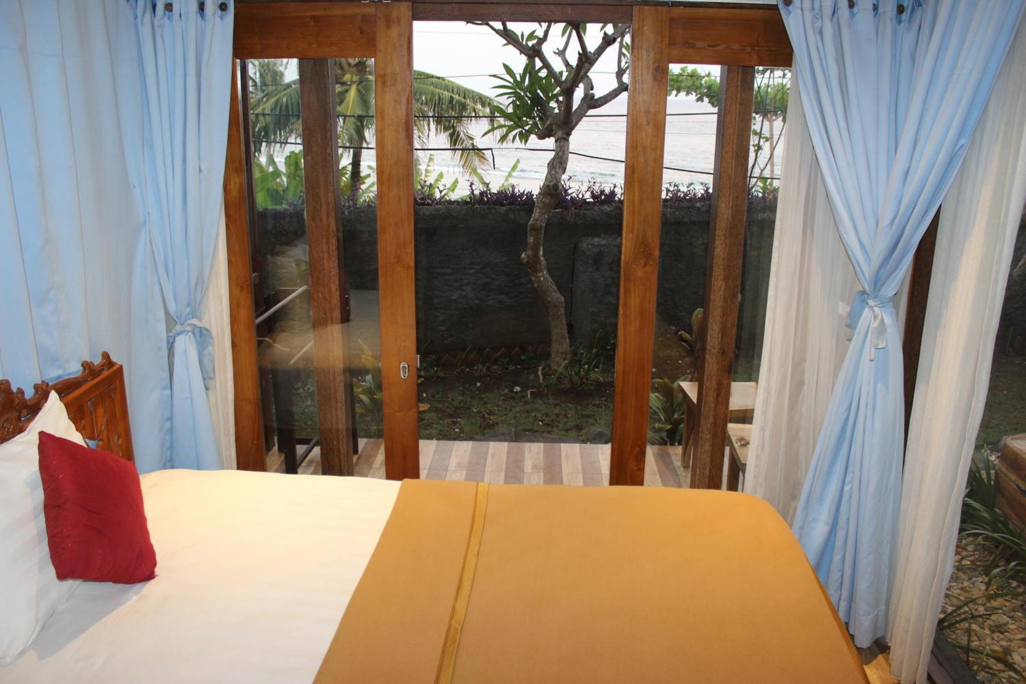 Boga Segara And Resto Holiday park Batununggul
