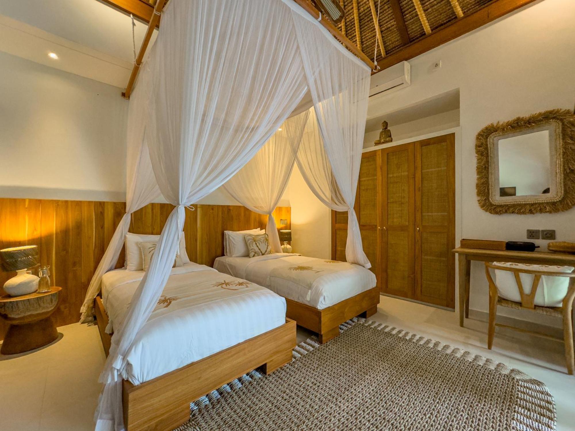 Olive Managed By Bugis * Seminyak (Bali)