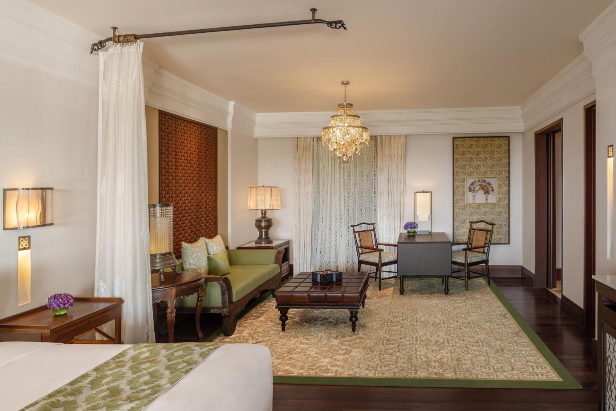 Resort The St. Regis Bali 5*