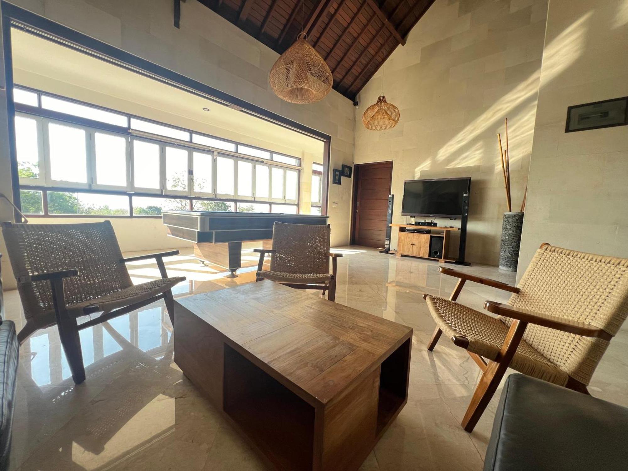 Dikebun Villa