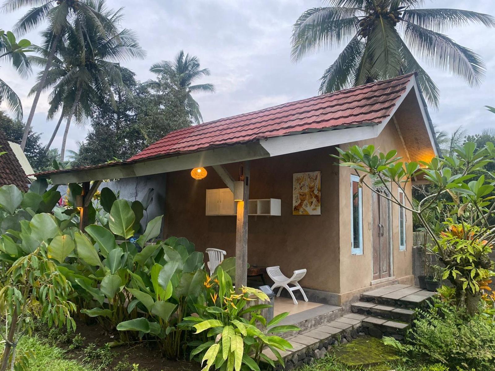 Alam Kowang Guest house *