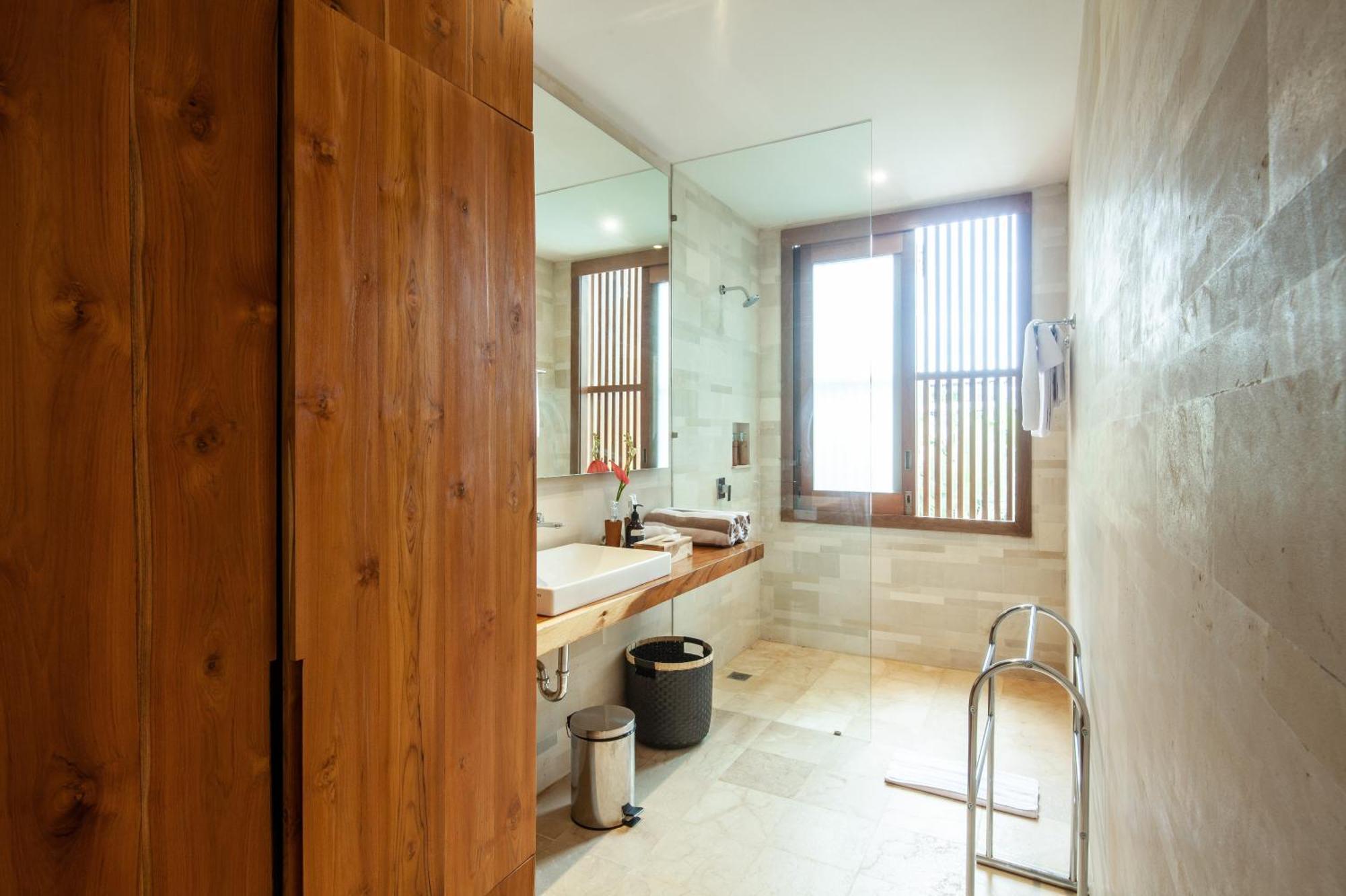 Paya Paya Luxury Near Beach-potato Head