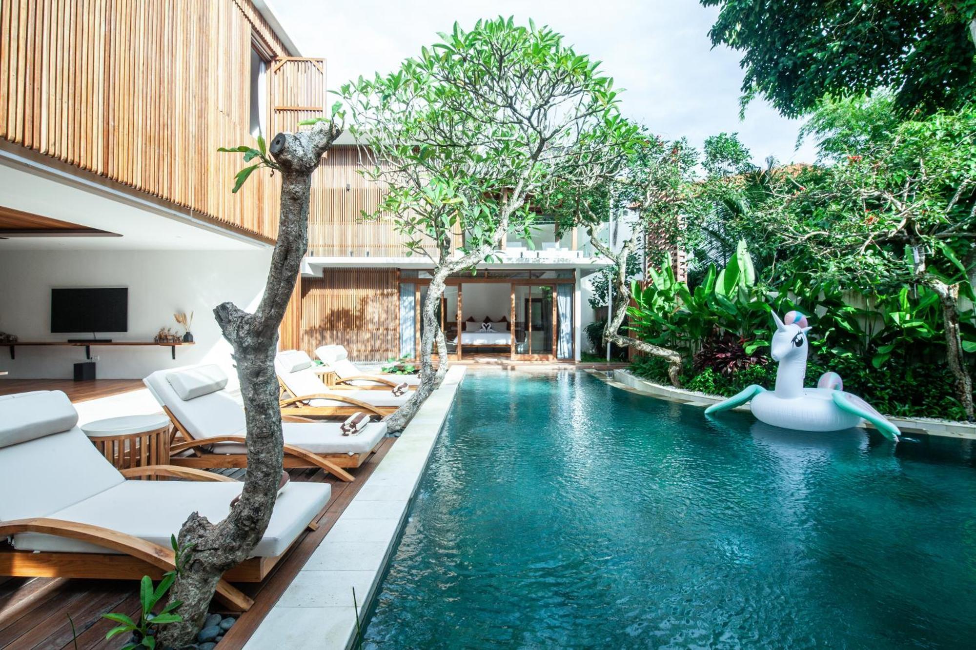Villa Paya Paya Luxury Near Beach-potato Head Seminyak (Bali)