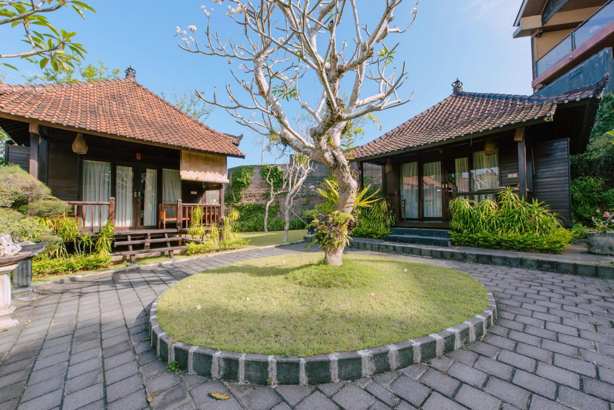 Hotel Puri Pandawa 4*
