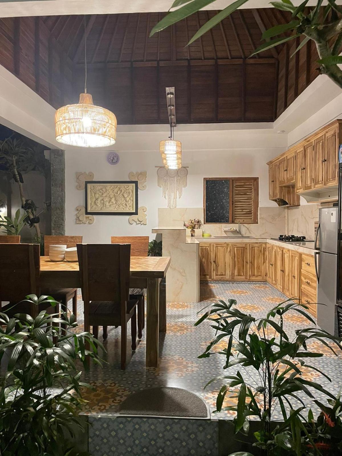 Casa De Ozora Munggu