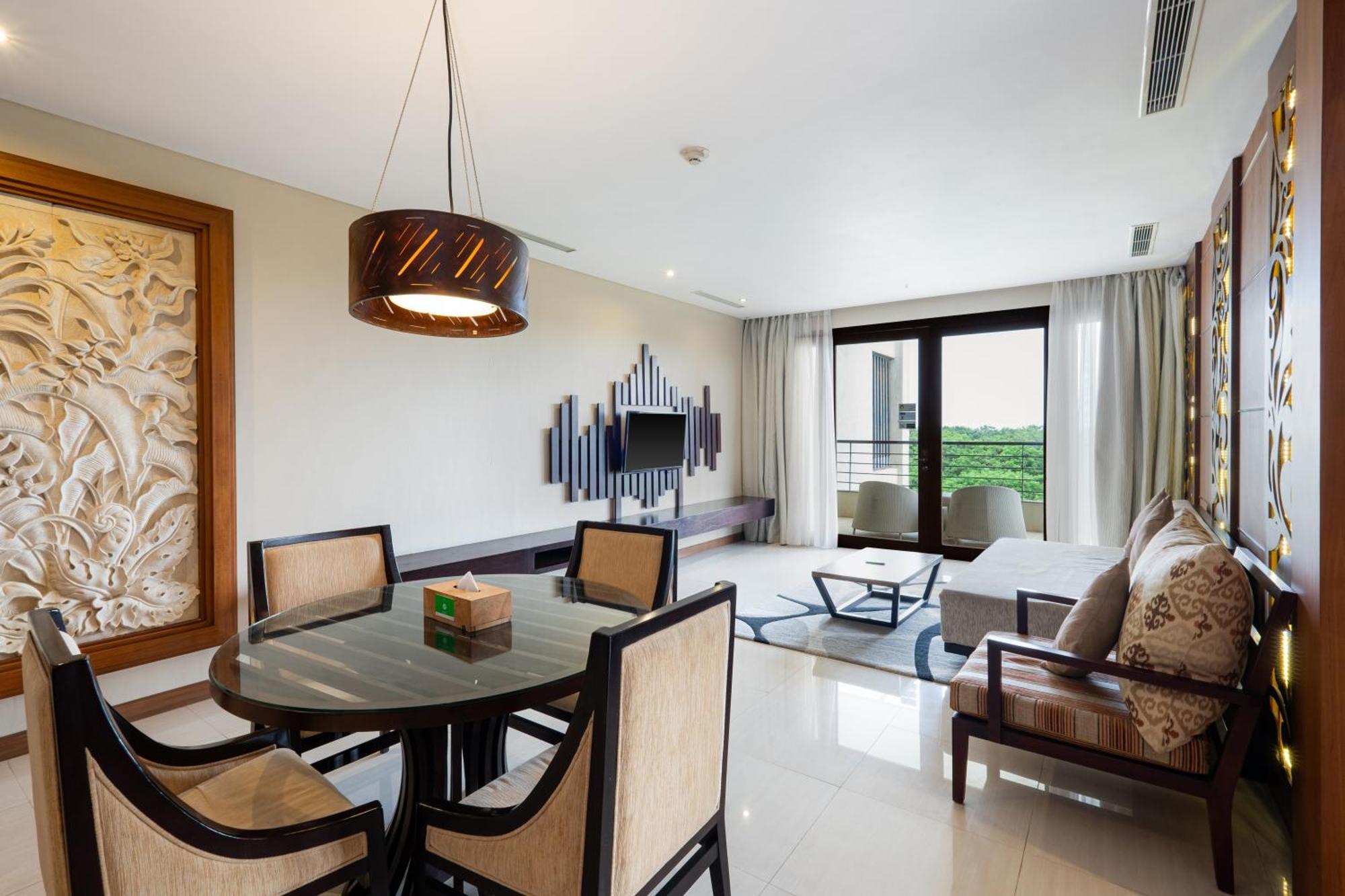 Vouk And Nusa Dua Bali