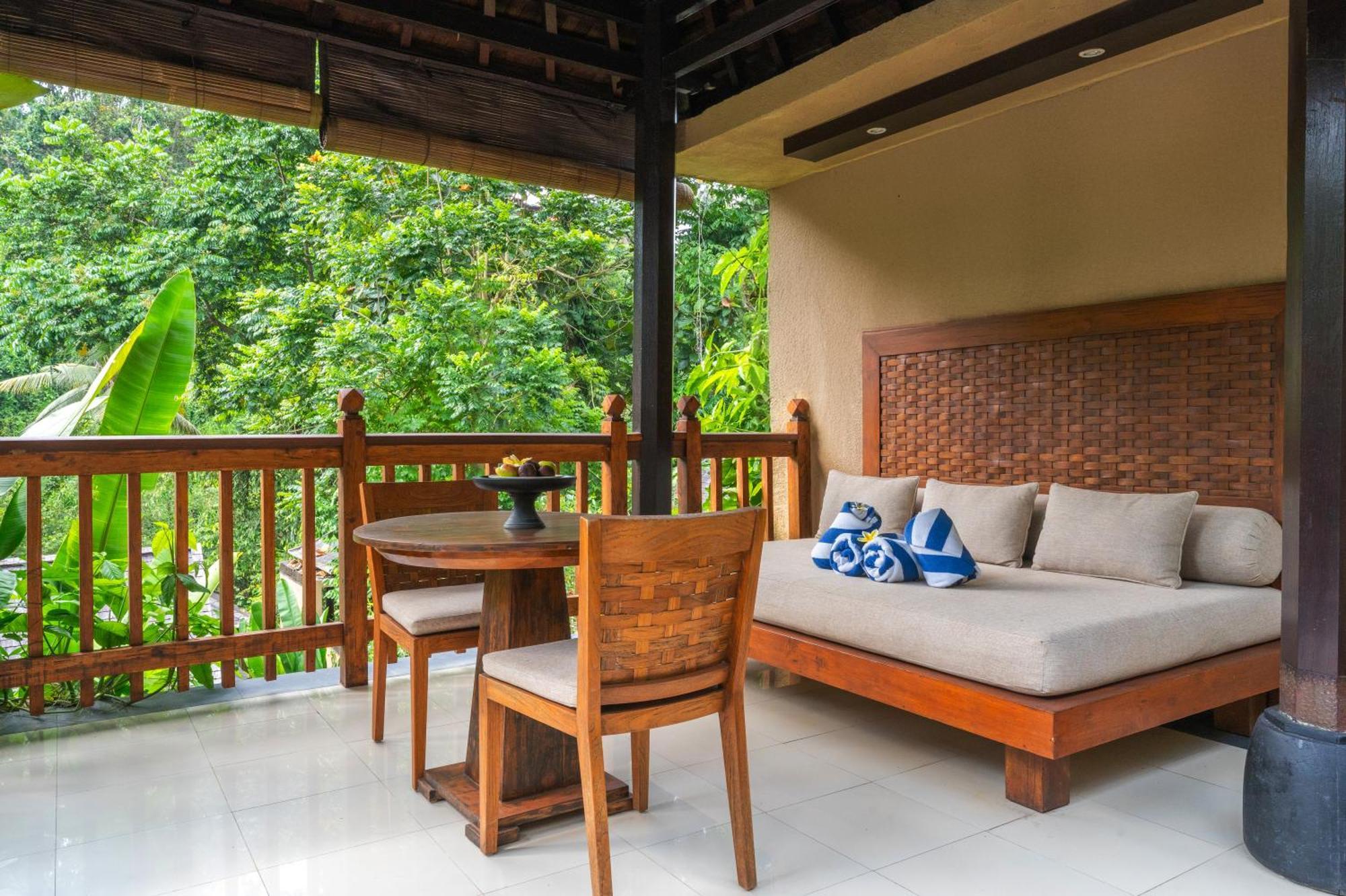 The Lokha Resort, & Resort Ubud (Bali)