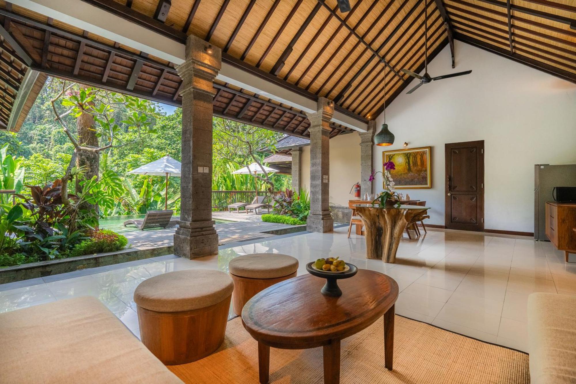 Resort The Lokha Resort, &