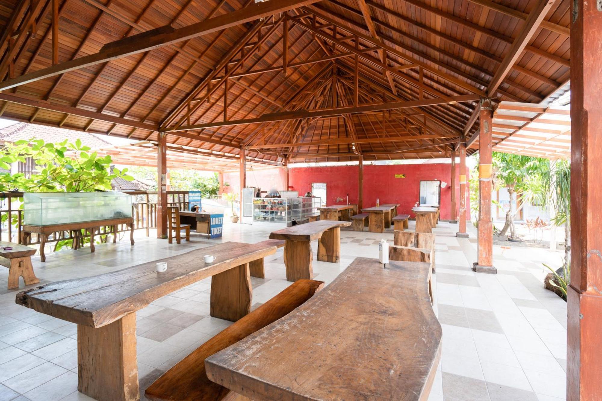 Guest house Reddoorz At Mahajaya