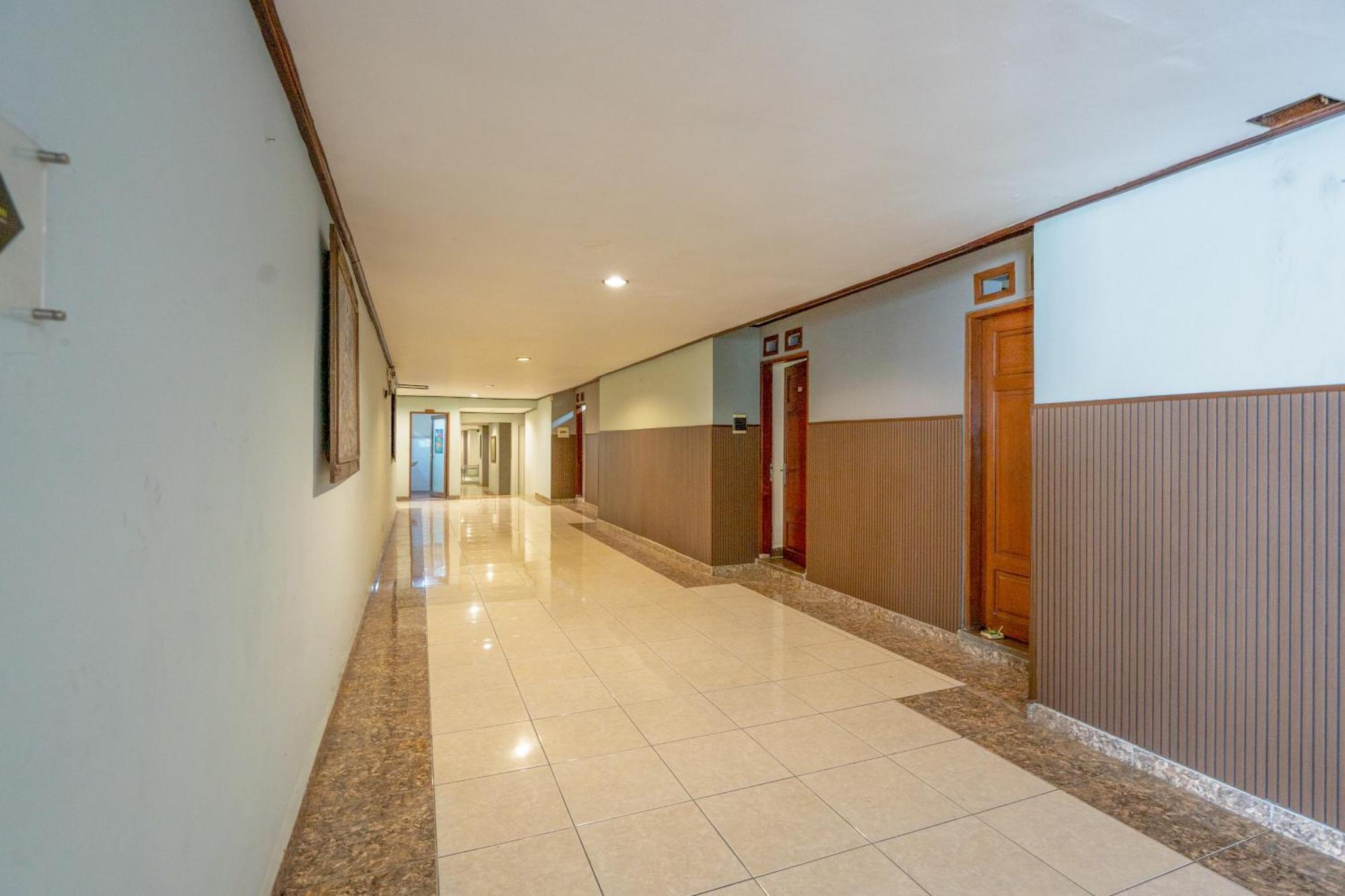 Reddoorz At Mahajaya Guest house