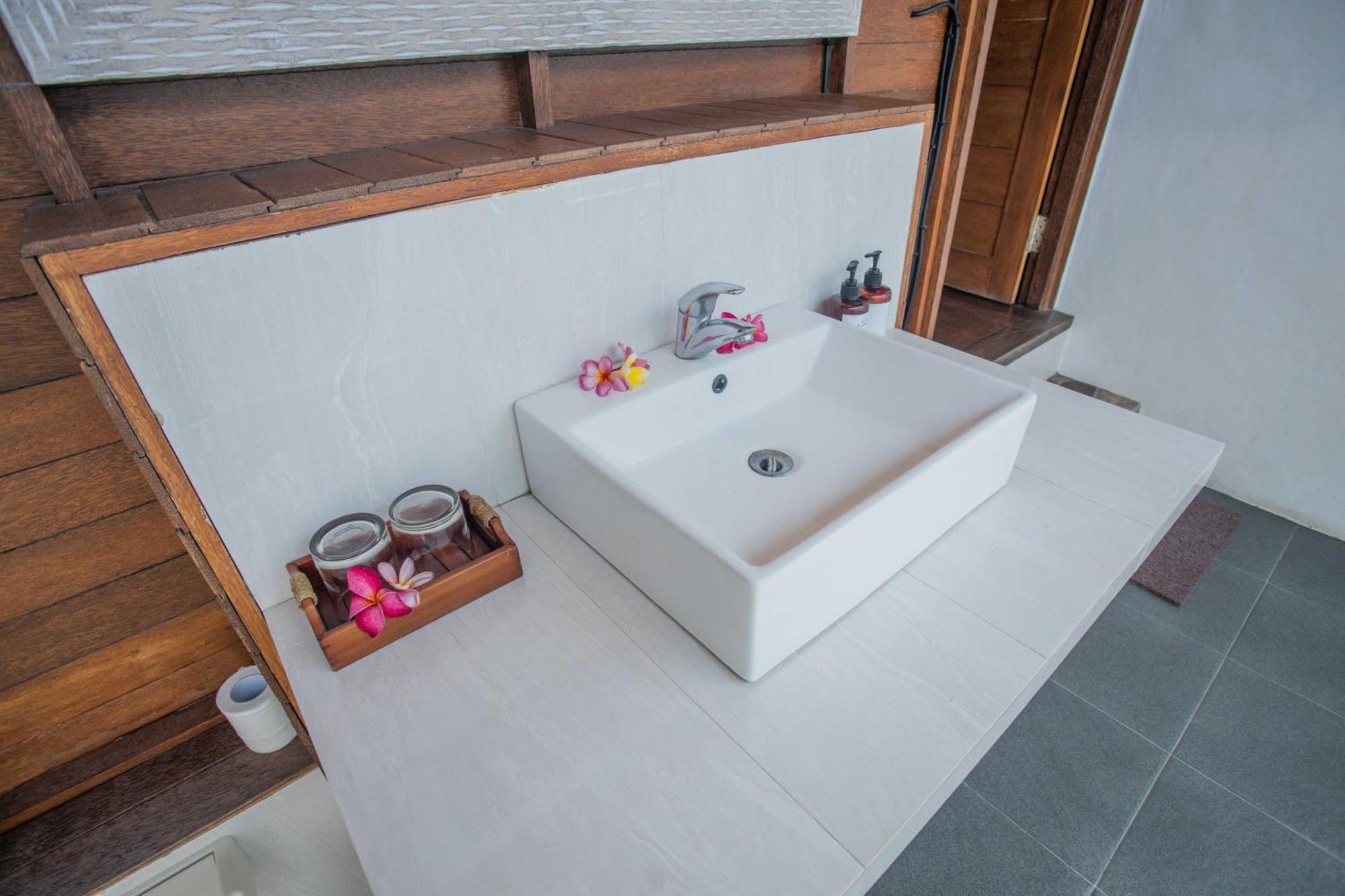 Mantra Huts 4* Nusa Lembongan (Bali)