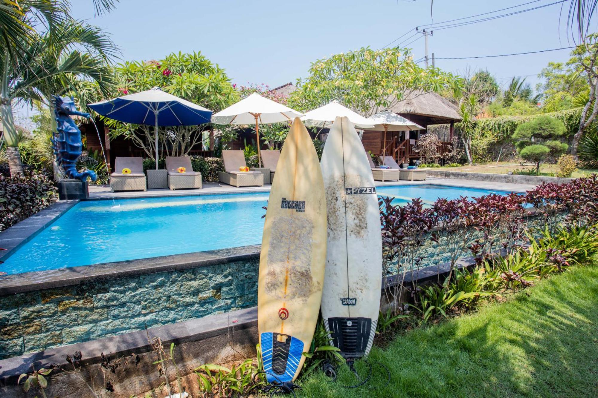 Mantra Huts