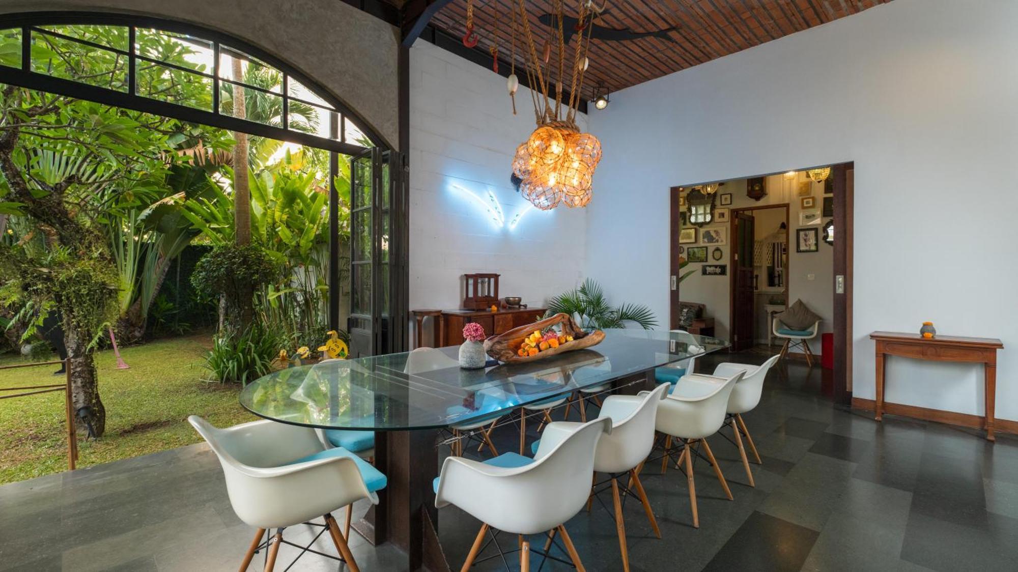 Niconico Mansion By Finder Seminyak (Bali)