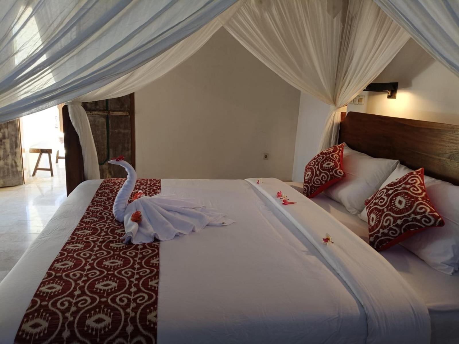 Hotel Sari Bumi Menjangan 3*