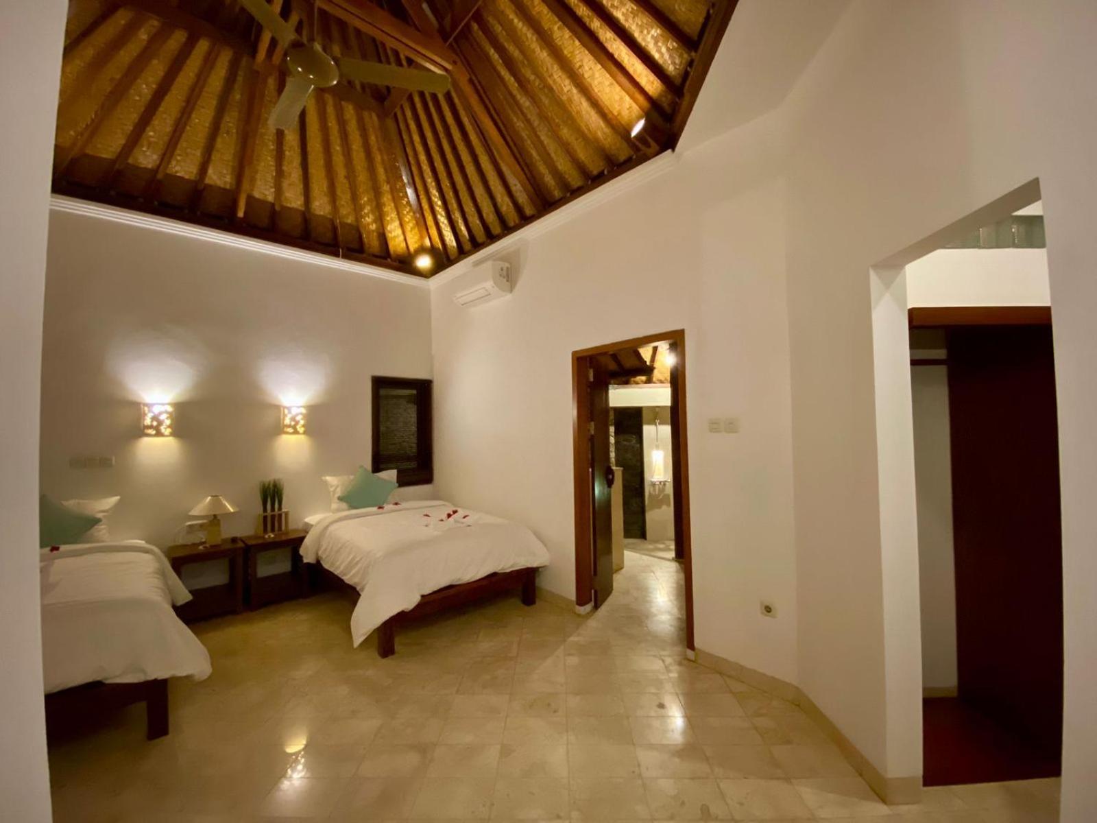 Sari Bumi Menjangan Hotel Banyuwedang