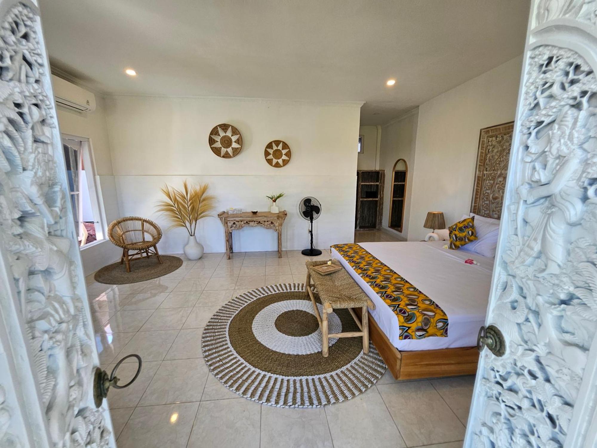 Guest house United Colors Of Lembongan 3*