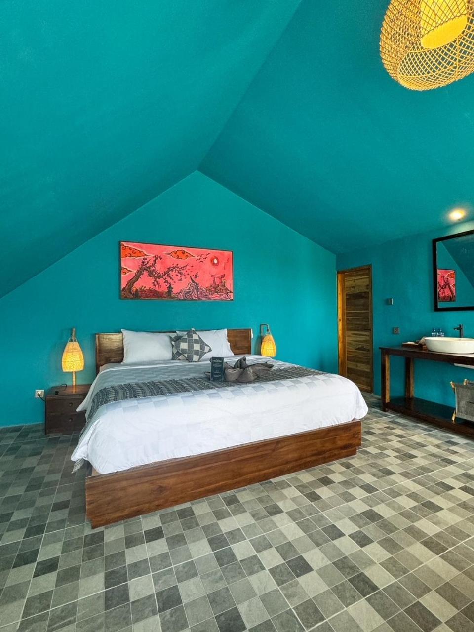Aloka Penida Lodge *
