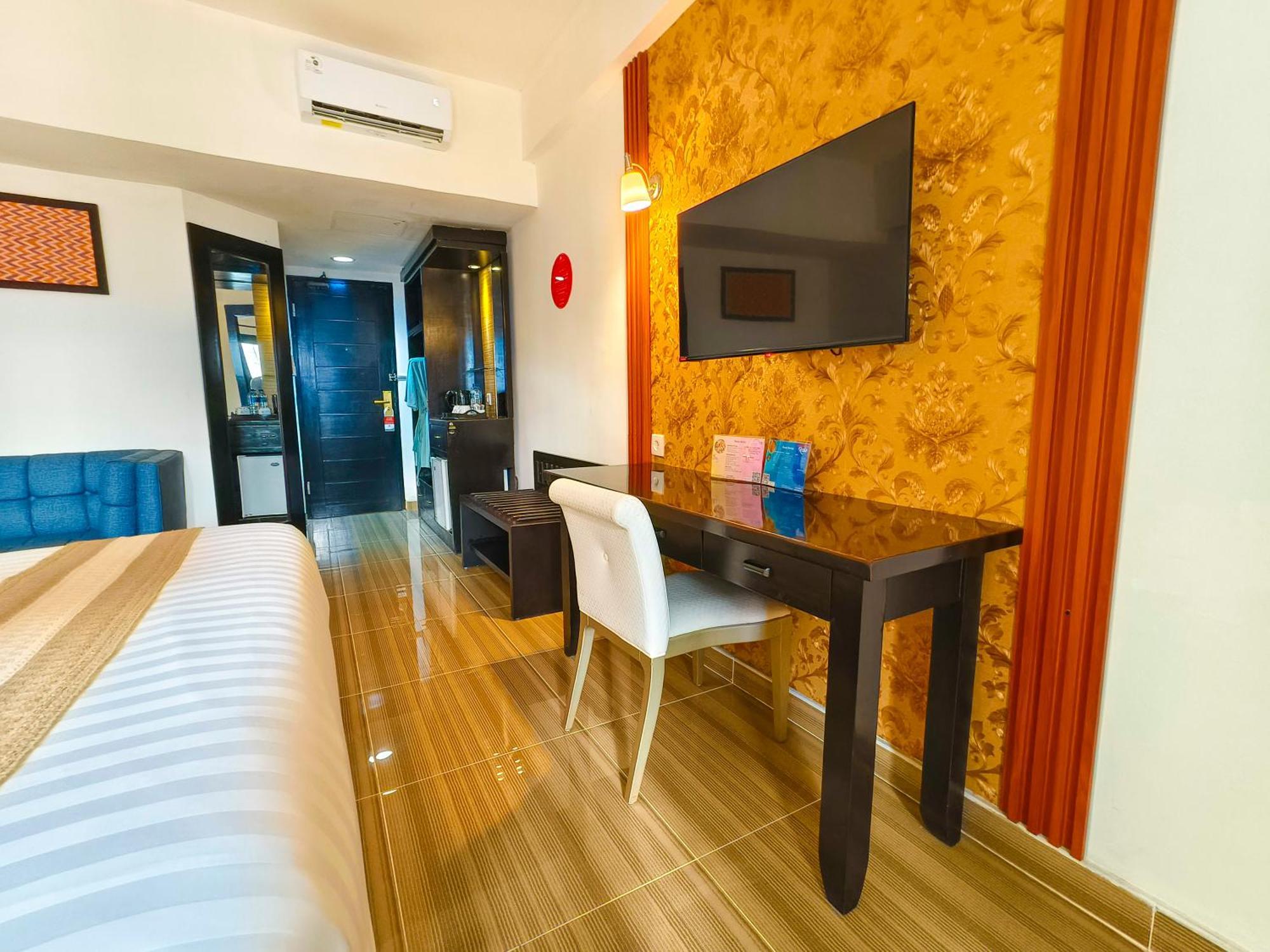 The Tandibayang & Hotel 3*