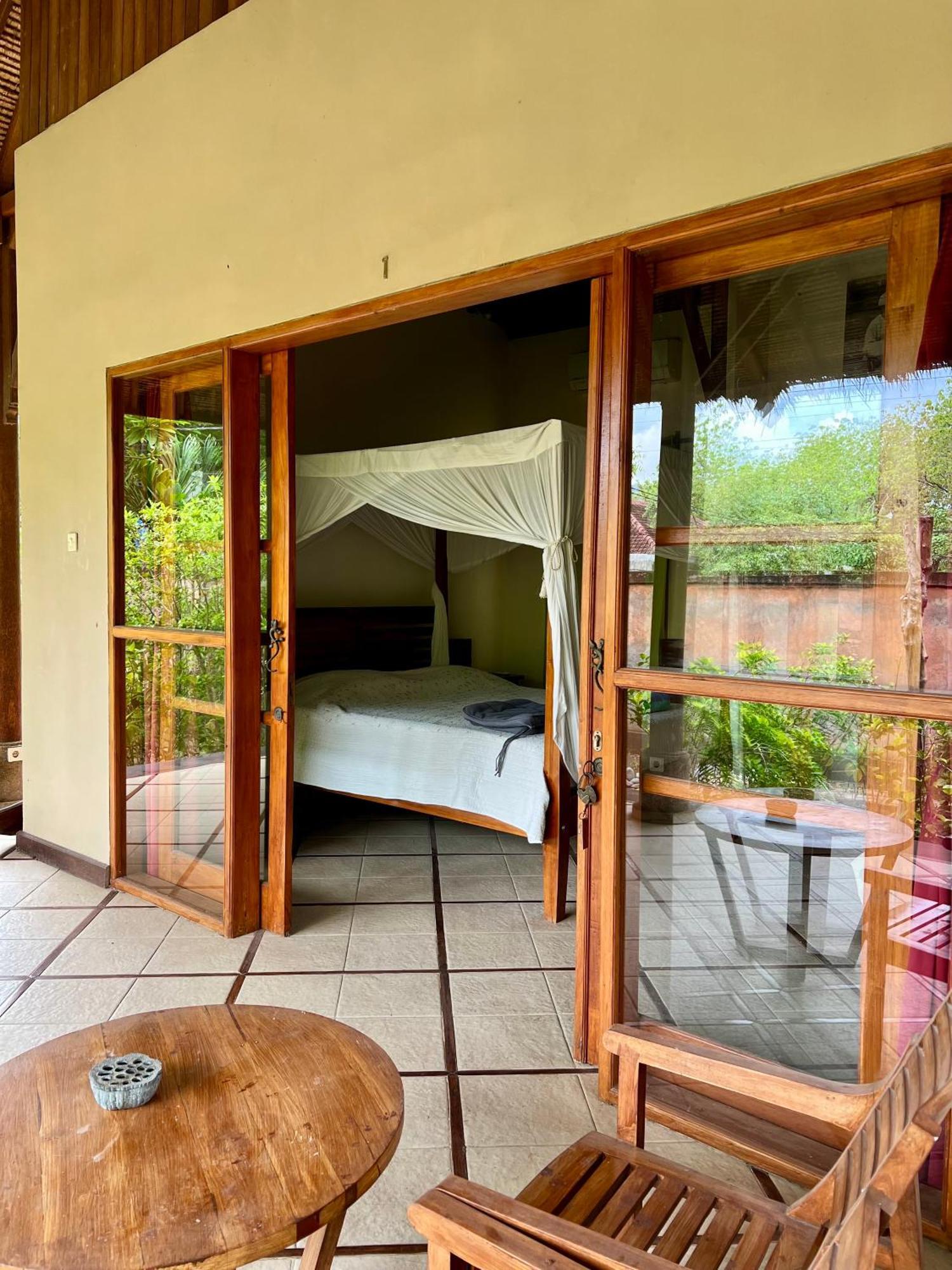 Taman liburan Sunia Loka Bungalows&dive Center