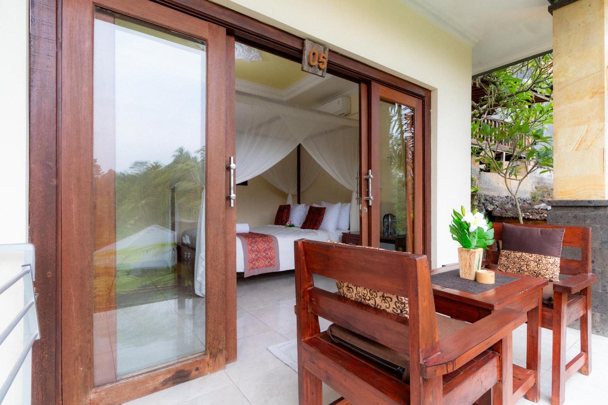 Doni House & Resor