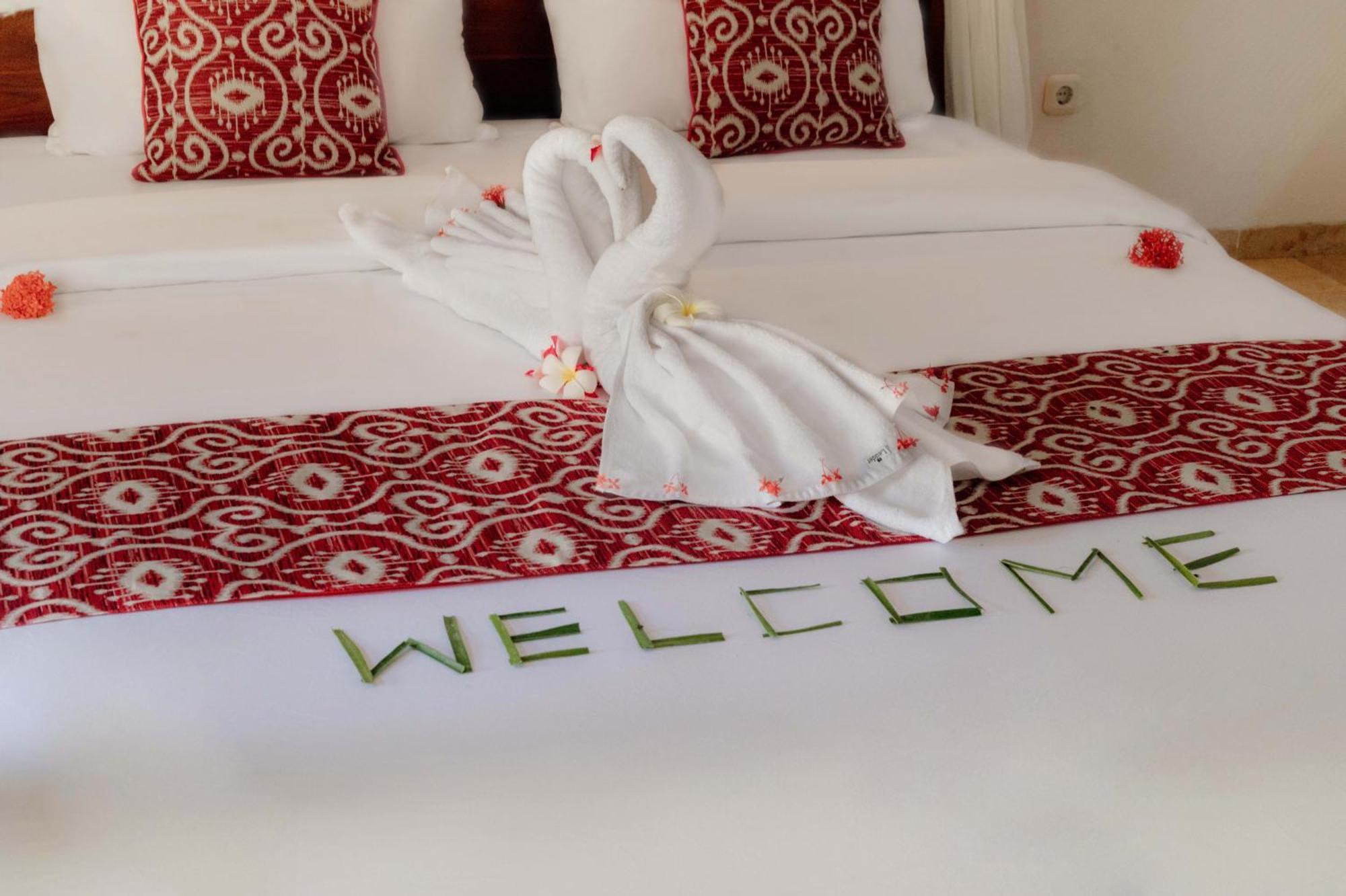 Sari Bumi Menjangan Hotel 3*