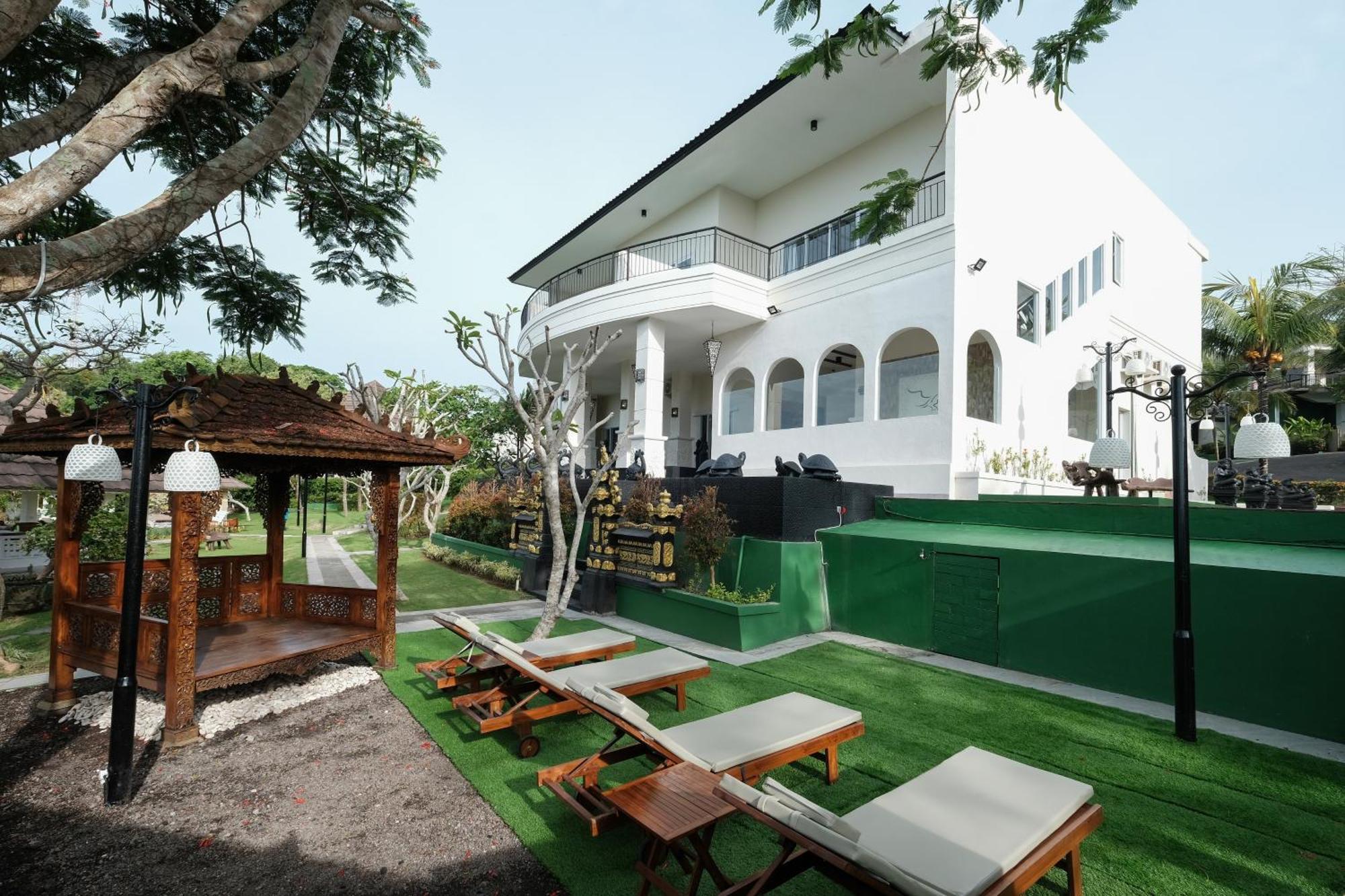 Hotel Flamingo Aquila