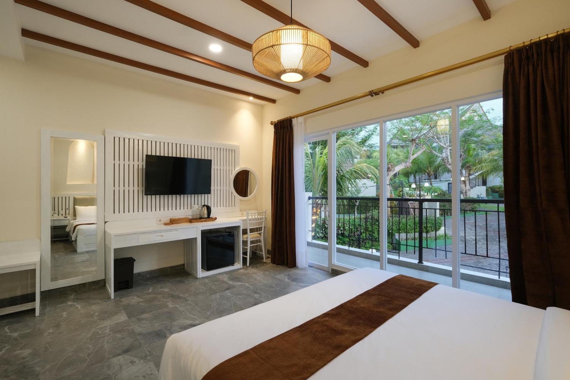 Hotel Flamingo Aquila 3*